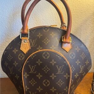 Louis Vuitton Monogram Ellipse MP Shoulder Bag
